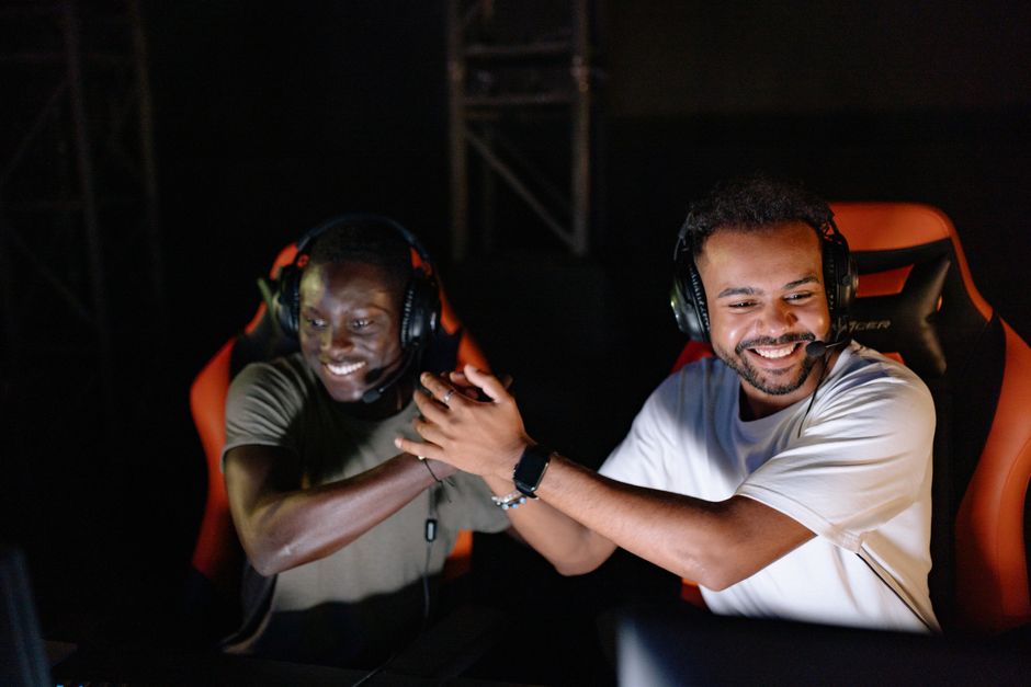 Auriculares Gaming con Sonido Espacial: Ventajas Competitivas en Juegos Multijugador
