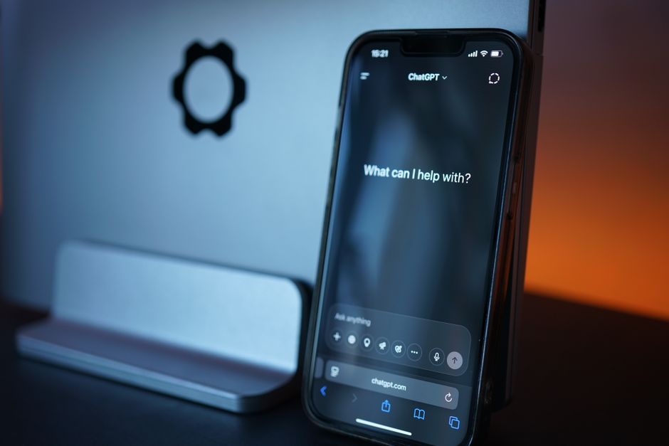 Cómo crear un chatbot con IA: Guía completa desde cero