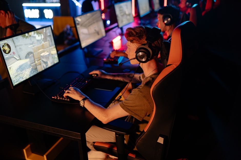 Cómo Prepararse para un Torneo de eSports Amateur: Rutina y Mentalidad