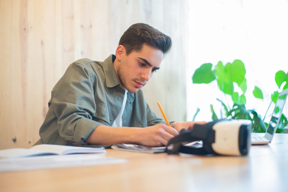 Inteligencia Artificial para Estudiantes: Cómo Mejorar tu Redacción de Ensayos