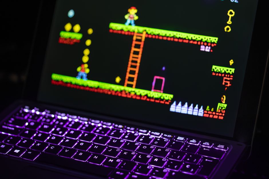 Jugar Videojuegos Clásicos en PC Moderno: Métodos y Herramientas Efectivas