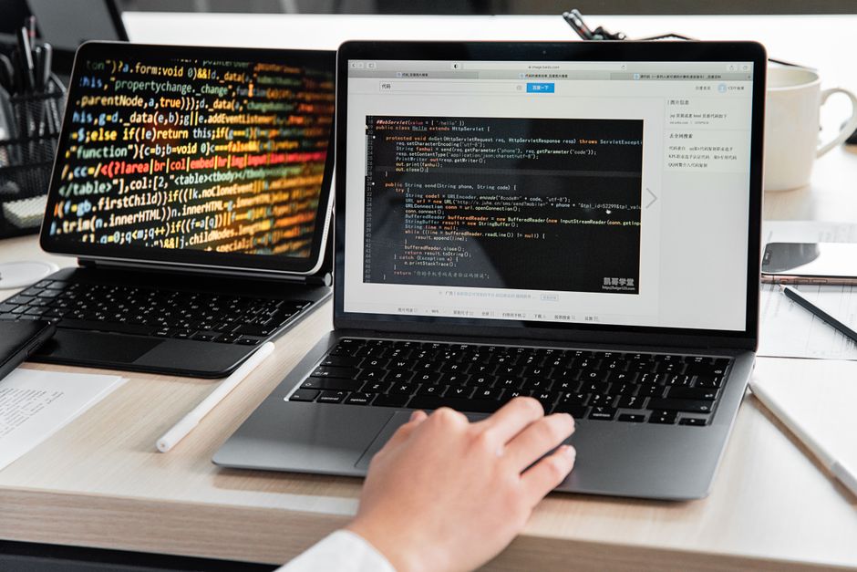 Lenguajes de Programación que Usamos los Developers: Mi Realidad como Creador de Minijuegos Web