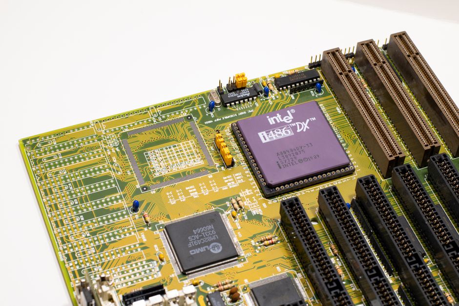 Mister FPGA: La Emulación Perfecta a Nivel de Hardware Explicada