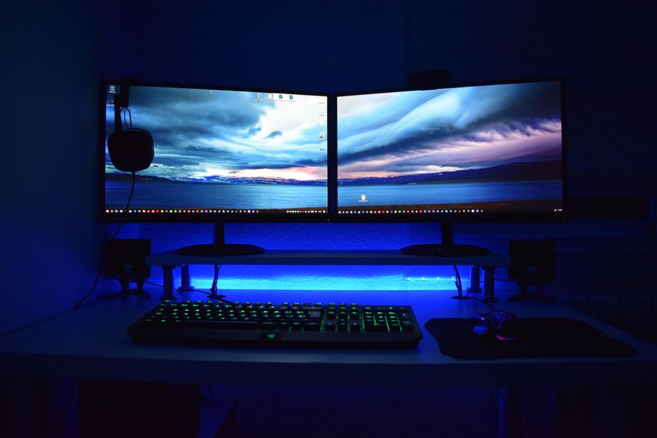 Monitores Gaming 2024-2025: Guía Premium de Compra de las Mejores Pantallas para Jugadores