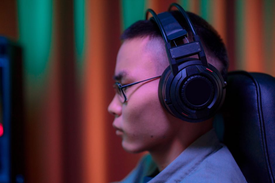 gamer headphones immersive experience