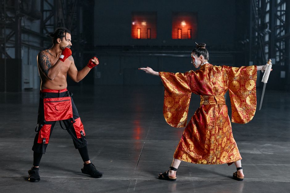 Japanese samurai sword combat