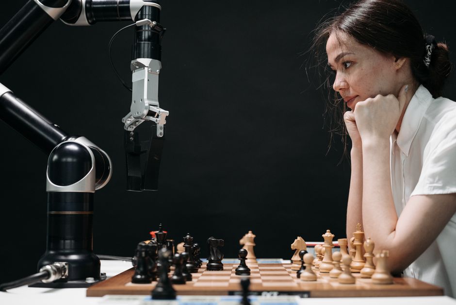 ¿Por Qué es Tan Desafiante Crear Videojuegos con Inteligencia Artificial?