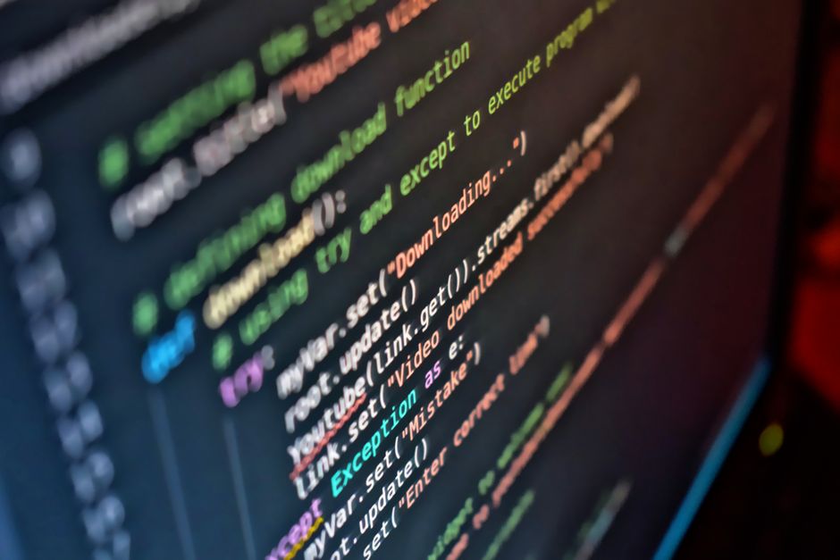 developer code debugging monitor screen