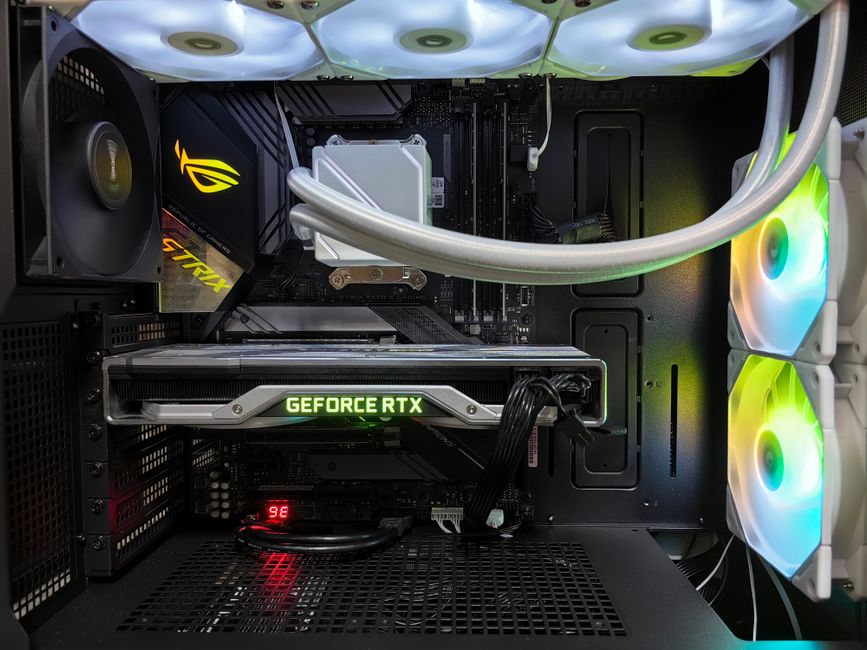 Steam Deck OLED vs ASUS ROG Ally: Comparativa técnica de hardware para gaming portátil