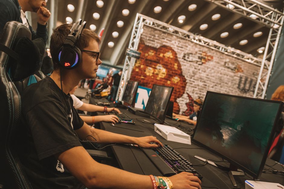esports player gaming setup professional tournament