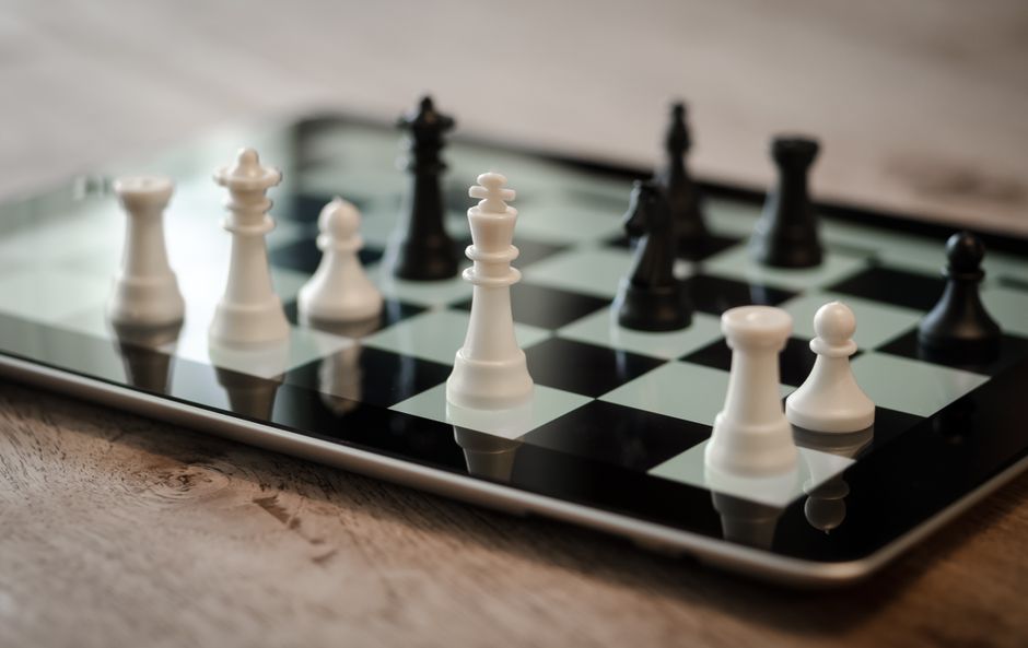 Top 10 Juegos de Mesa que Dieron un Salto Brillante al Formato Digital
