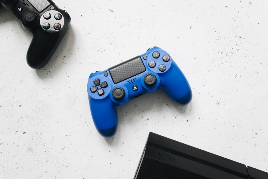 Top 10 Videojuegos PS4 Mejor Valorados: Las Joyas de la Consola Sony