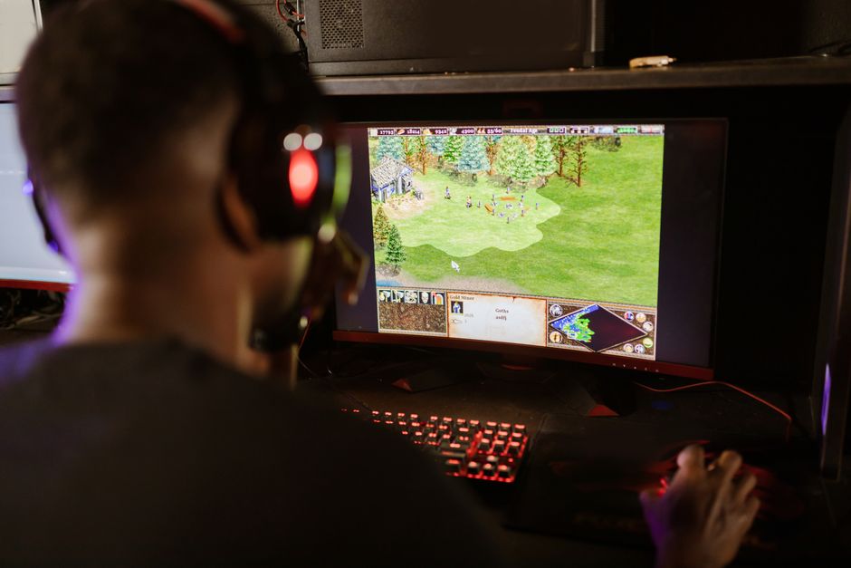 video game advertising strategy digital