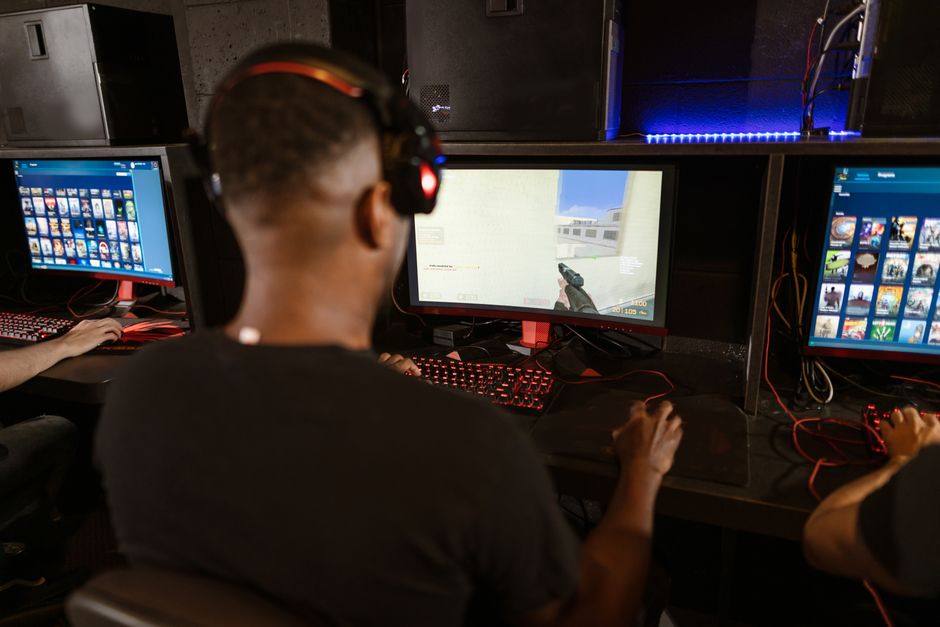 Valorant vs Counter-Strike 2: Batalla de Titanes en los Shooters Tácticos